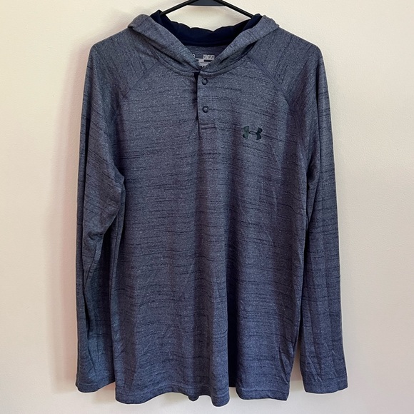 Under Armour Other - Under Armour mens hooded long sleeve